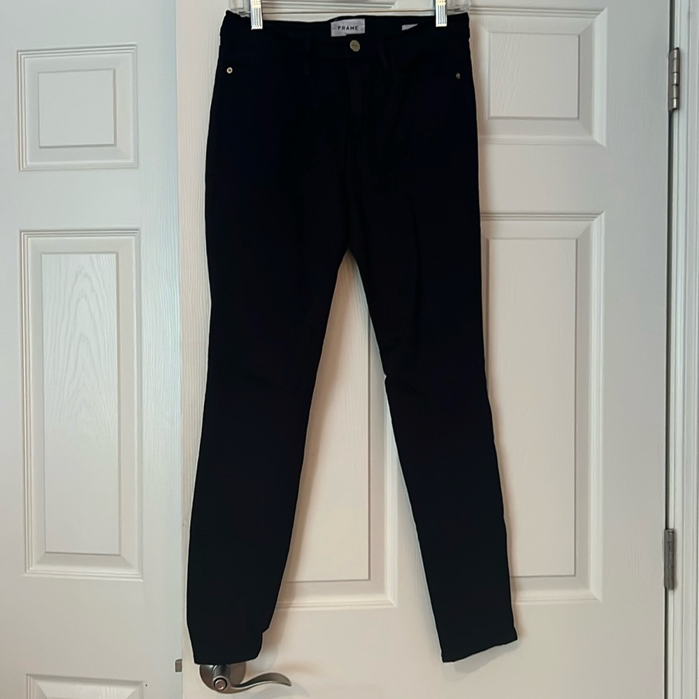 Perfect condition frame cotton black pants size 28 style le high skinny